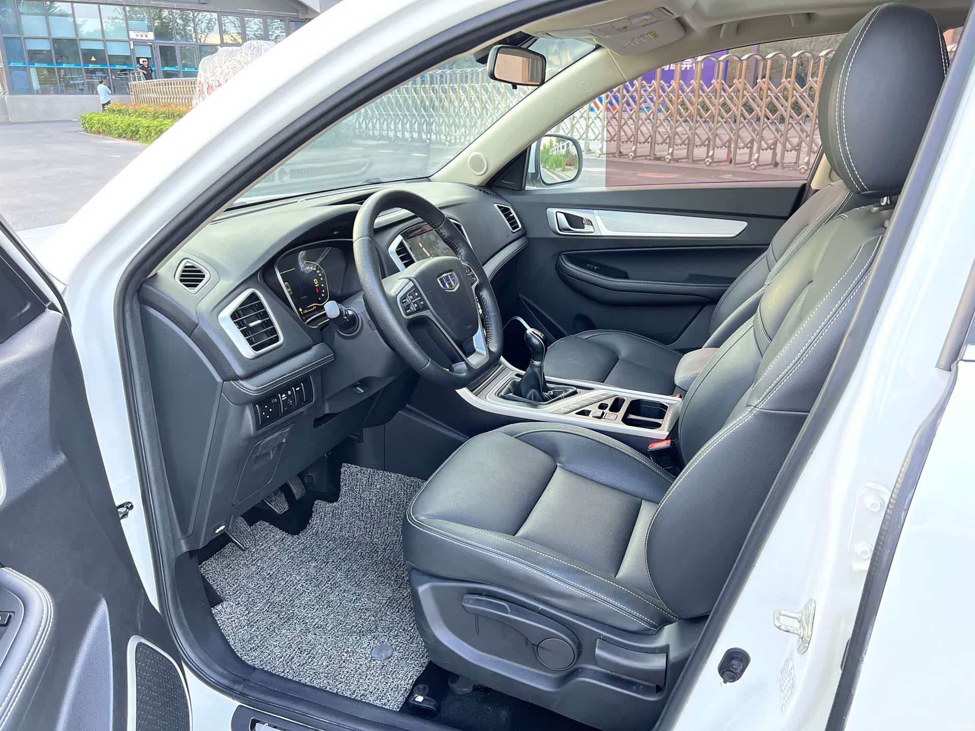 Geely X6, 2018 10