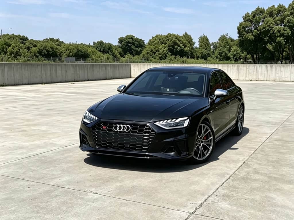 Audi S4