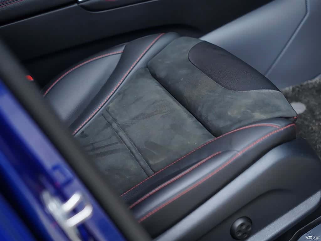 Mercedes-Benz GLC, 2019 39