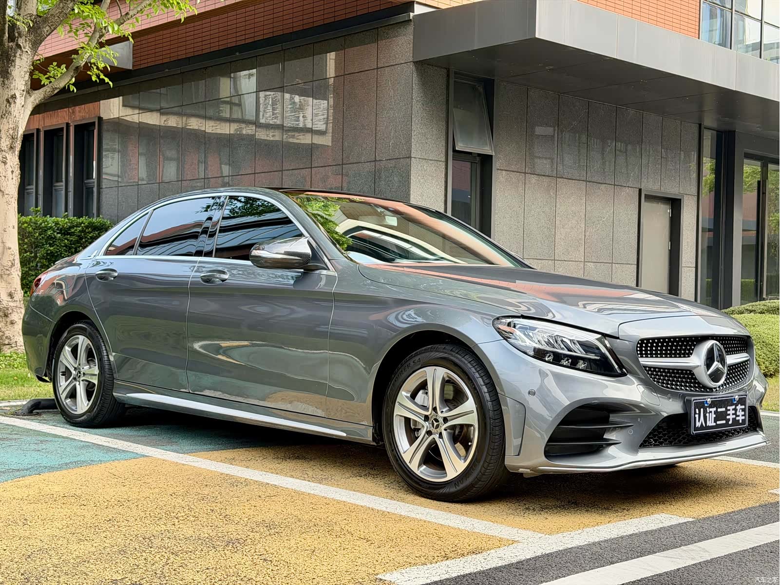 Mercedes-Benz C-Class, 2019 3