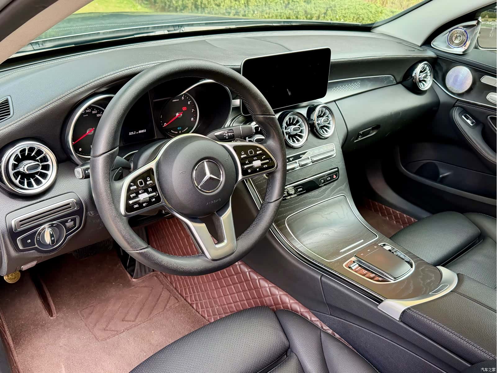 Mercedes-Benz C-Class, 2019 7