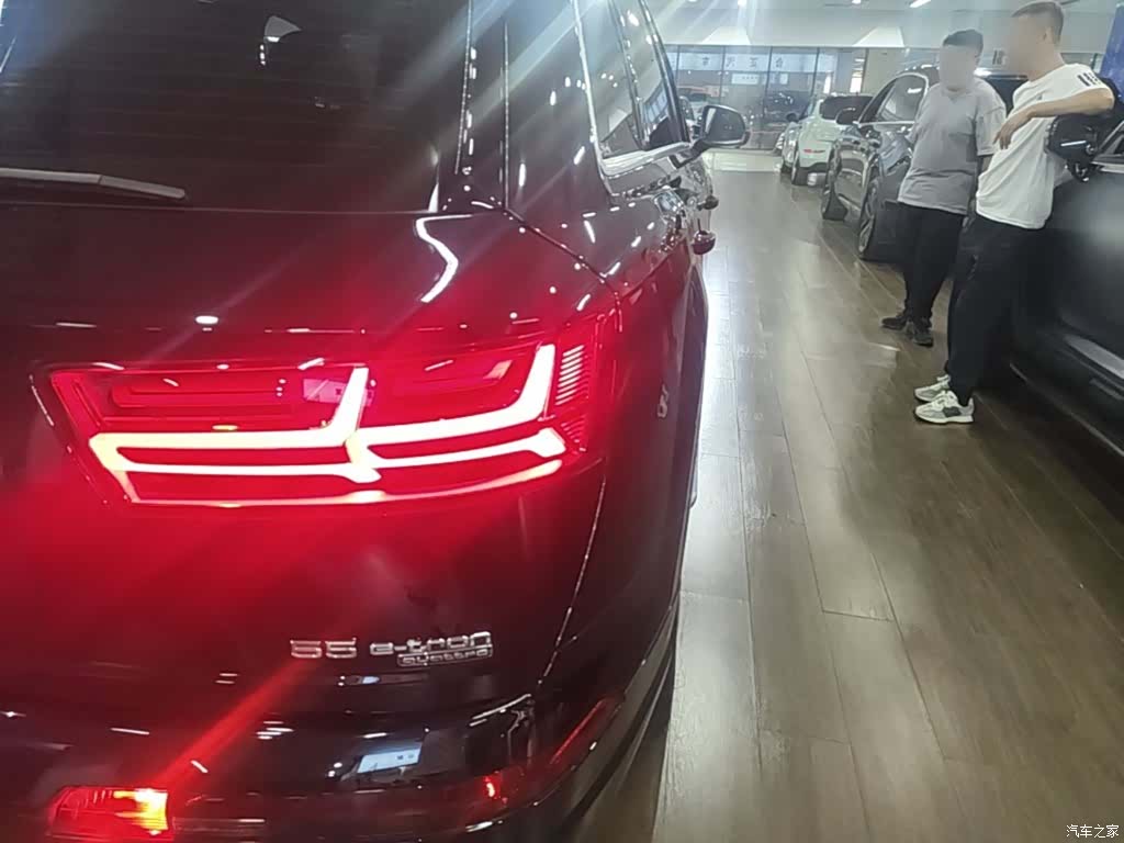 Audi e-tron, 2019 8