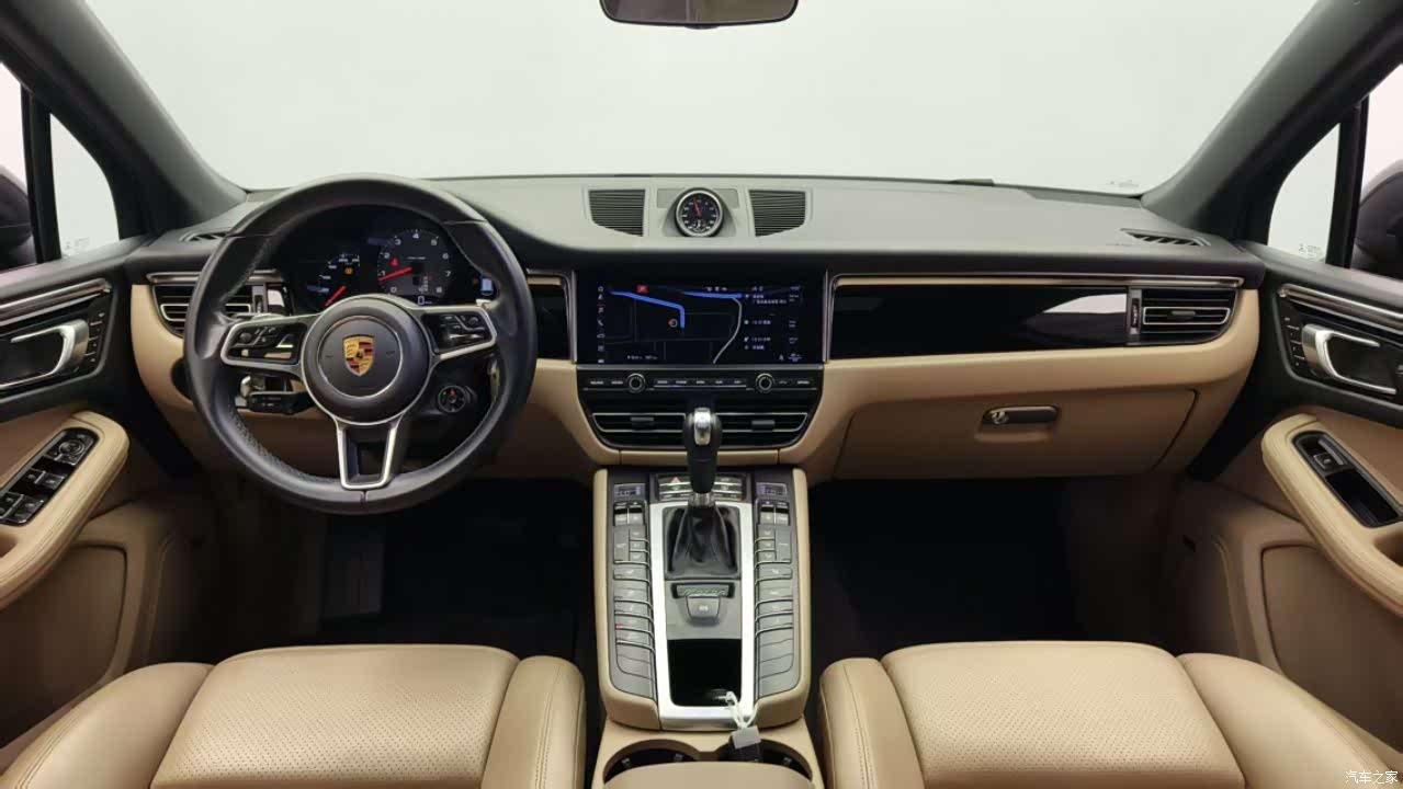 Porsche Macan, 2021 12