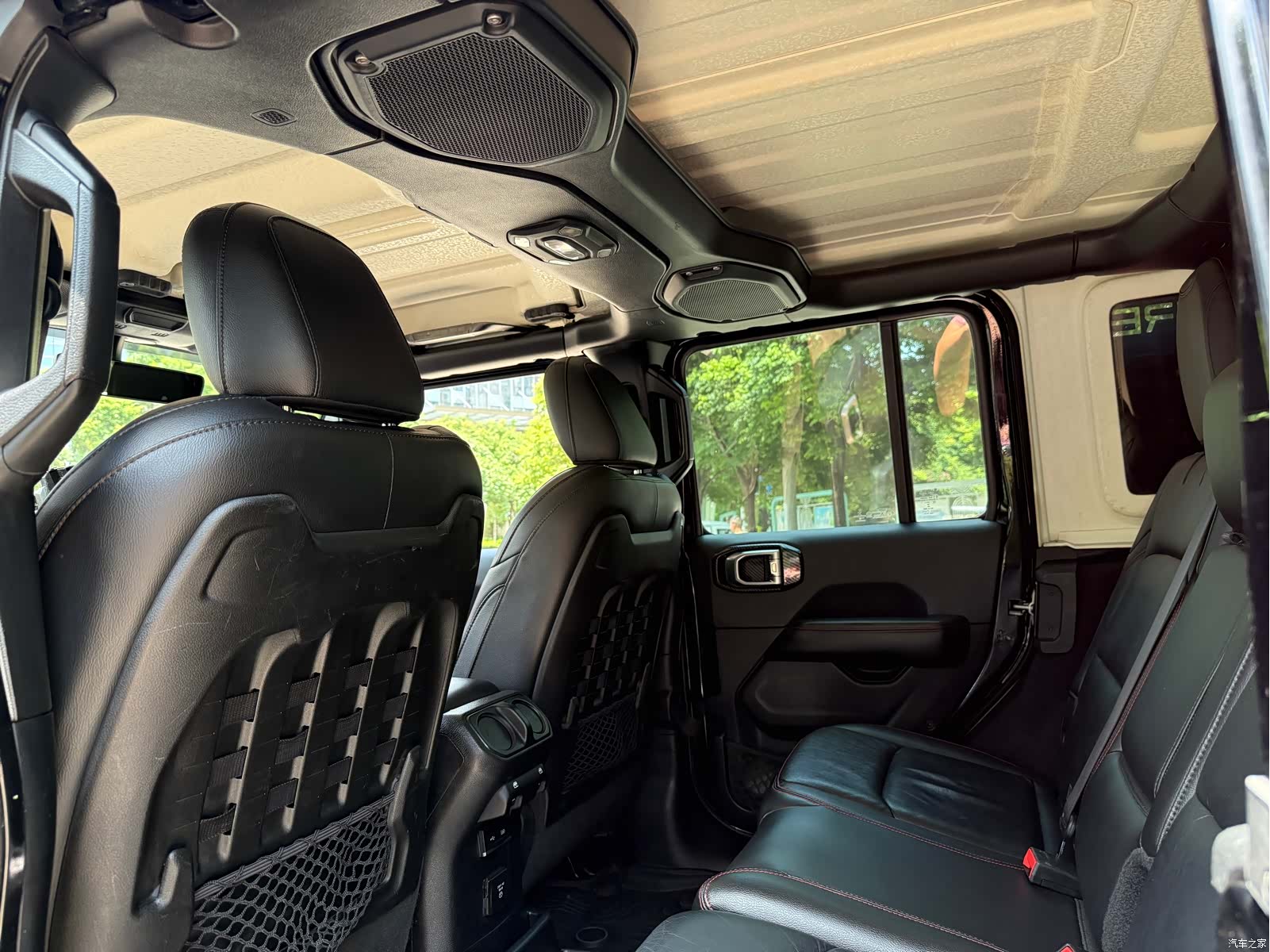 Jeep Wrangler, 2019 16