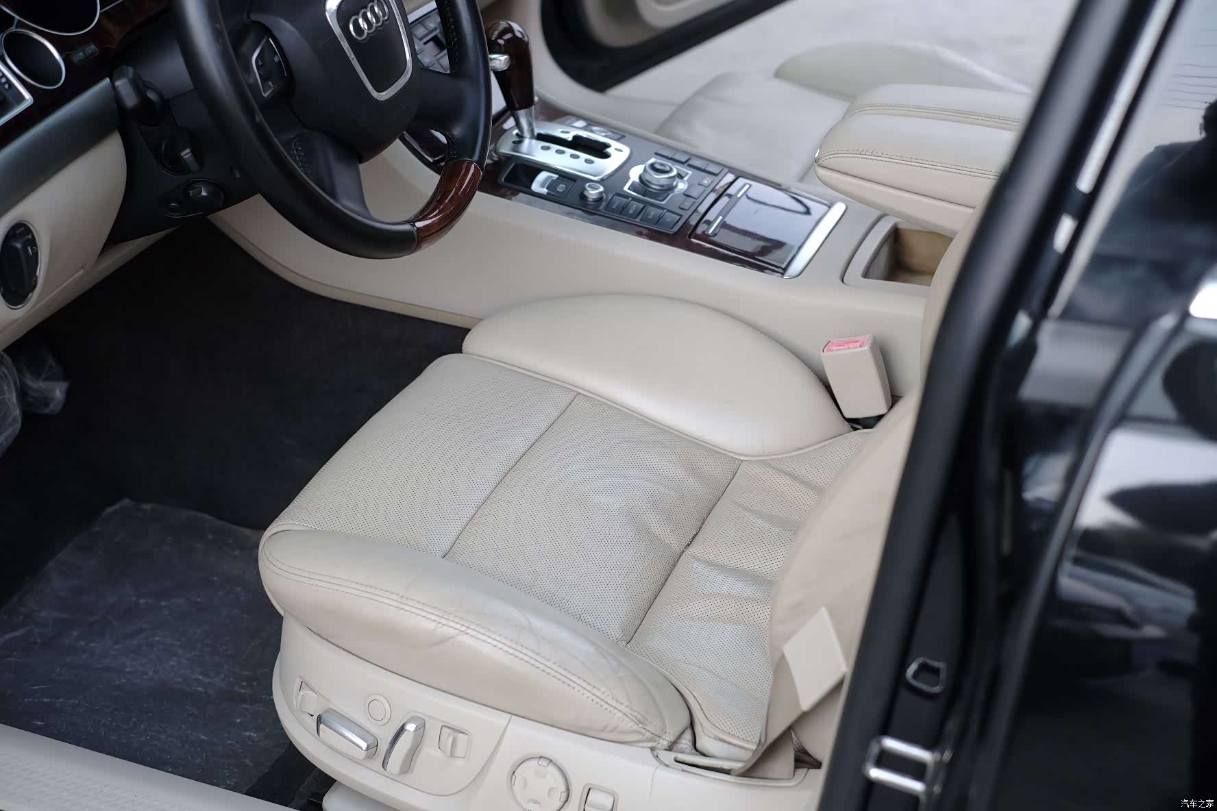 Audi A8L, 2009 20