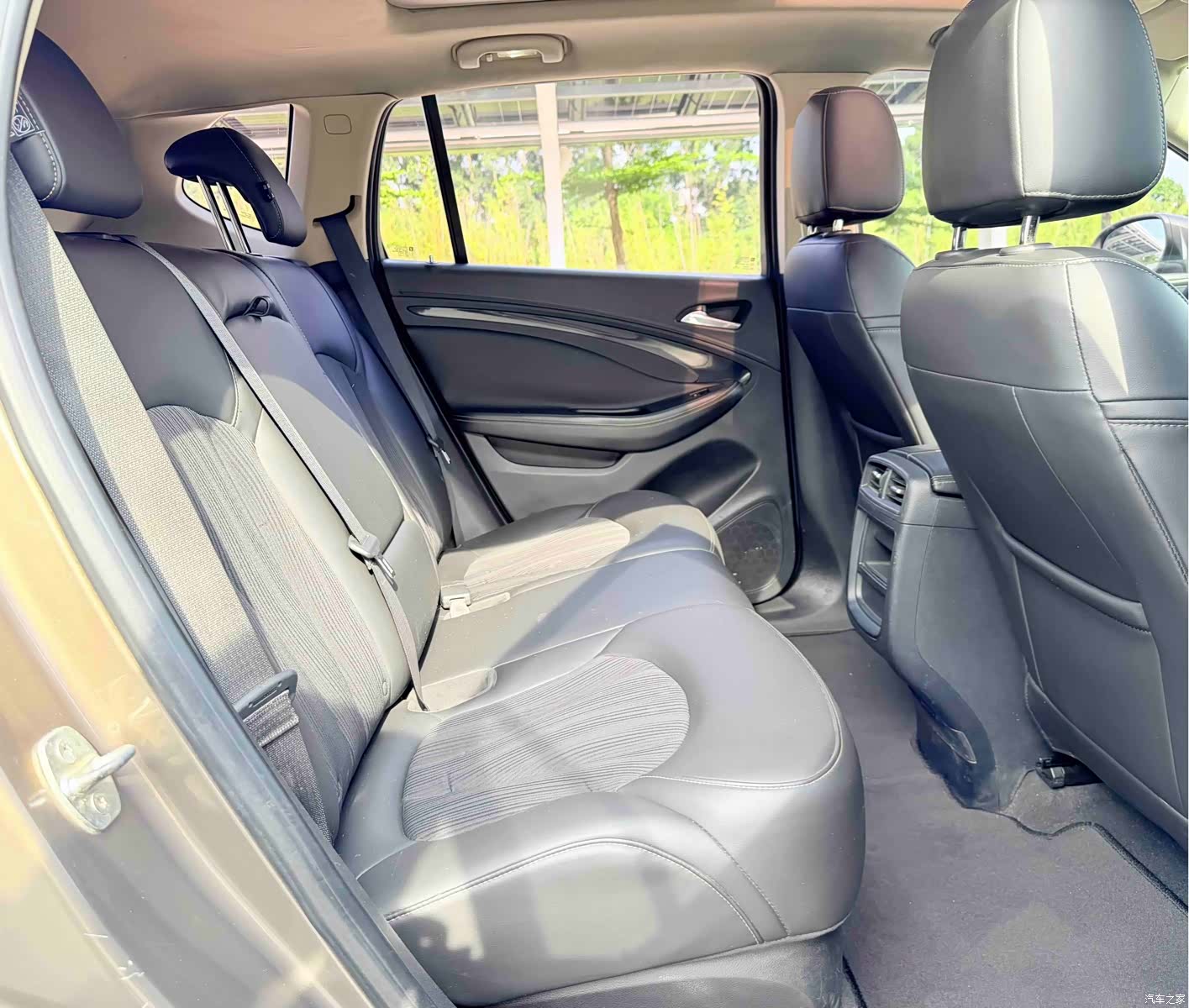 Buick Envision Plus, 2016 15