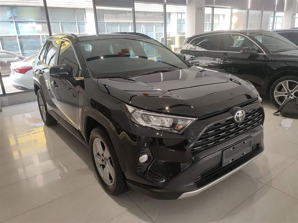 Toyota RAV4 Rongfang