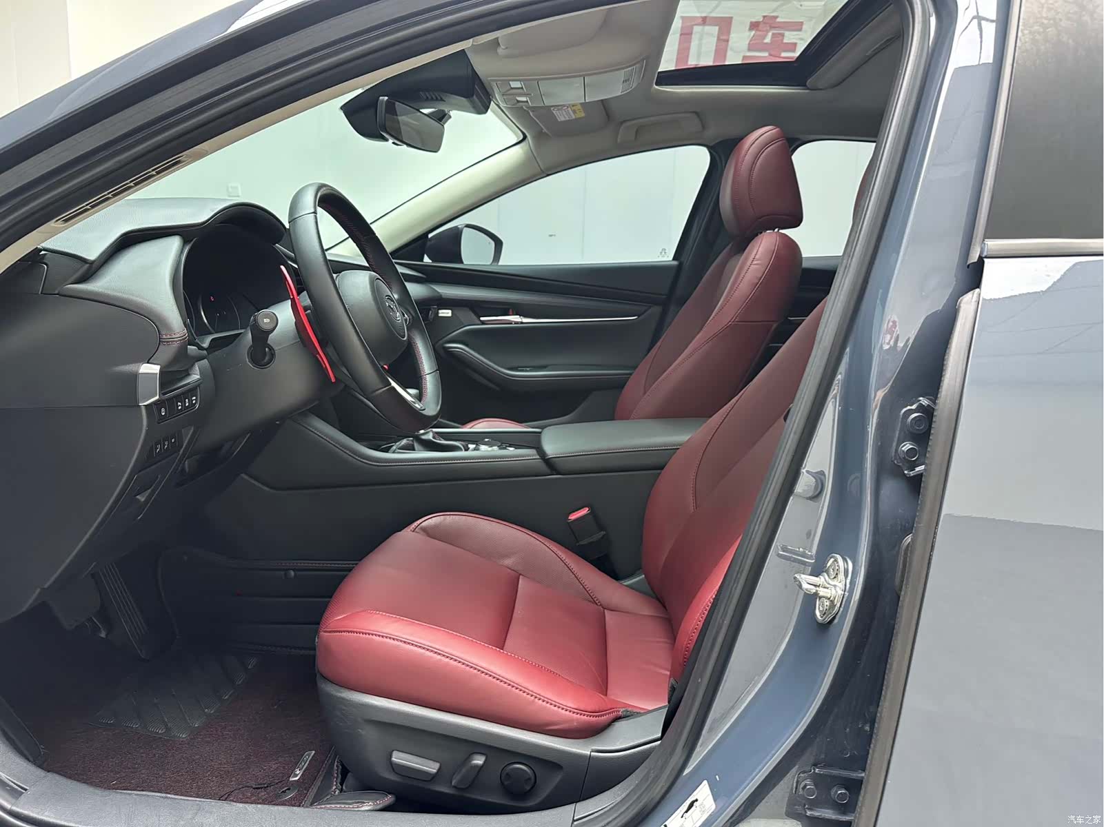Mazda Mazda3, 2022 4
