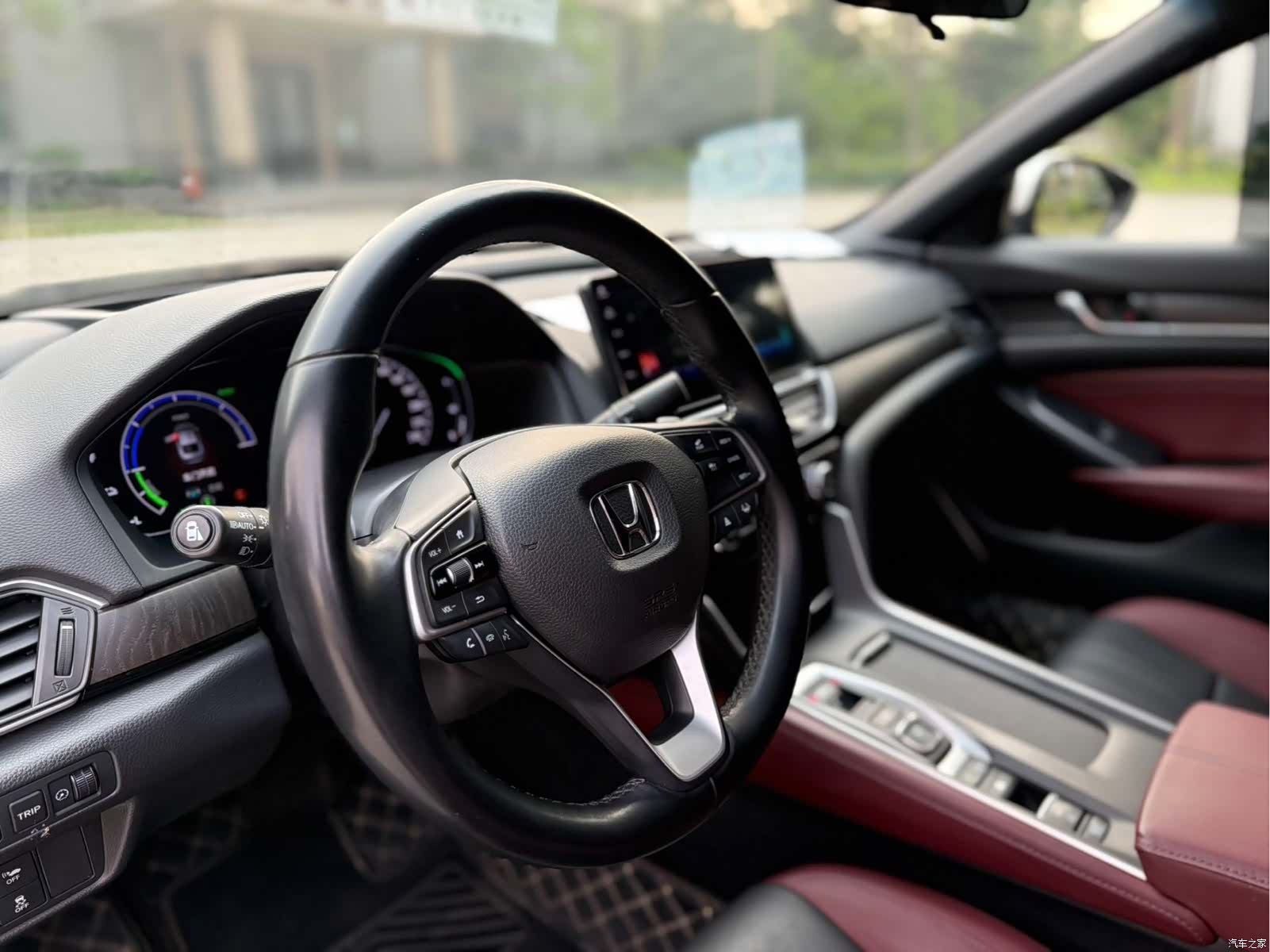 Honda Inspire, 2023 6