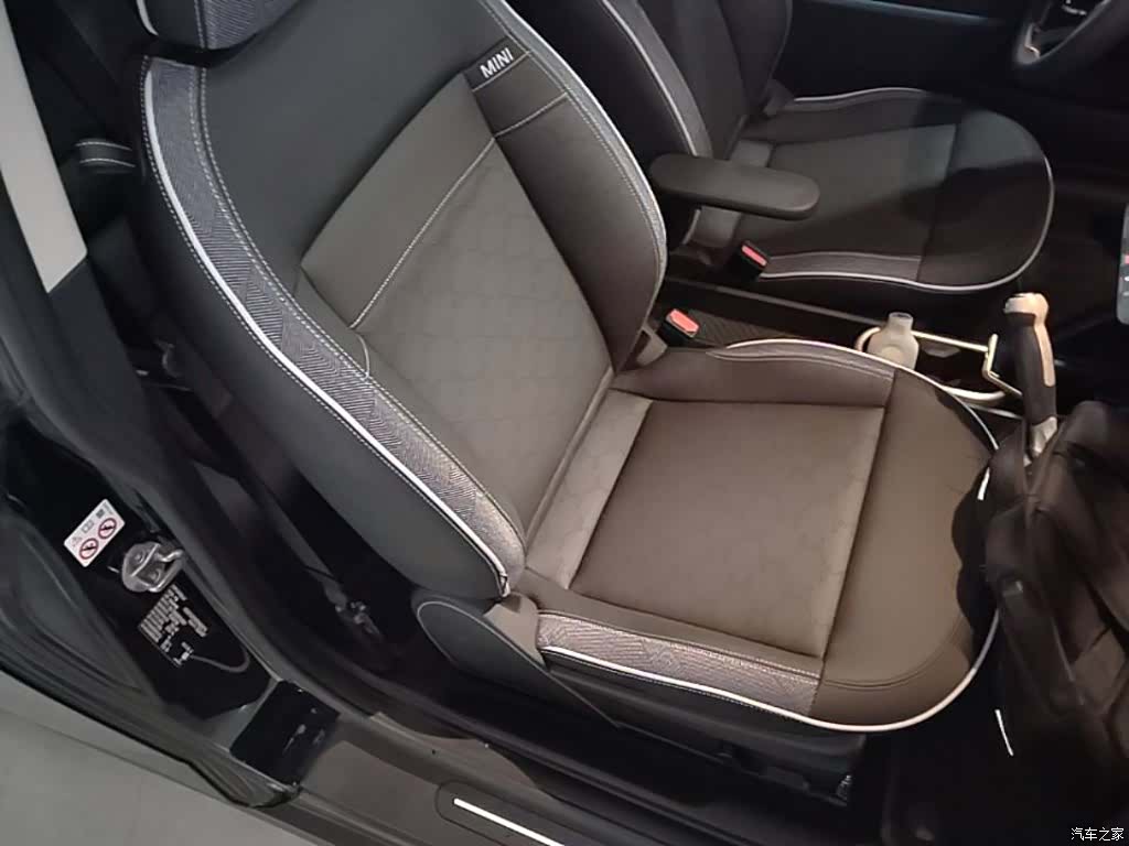 Mini Cooper, 2025 25