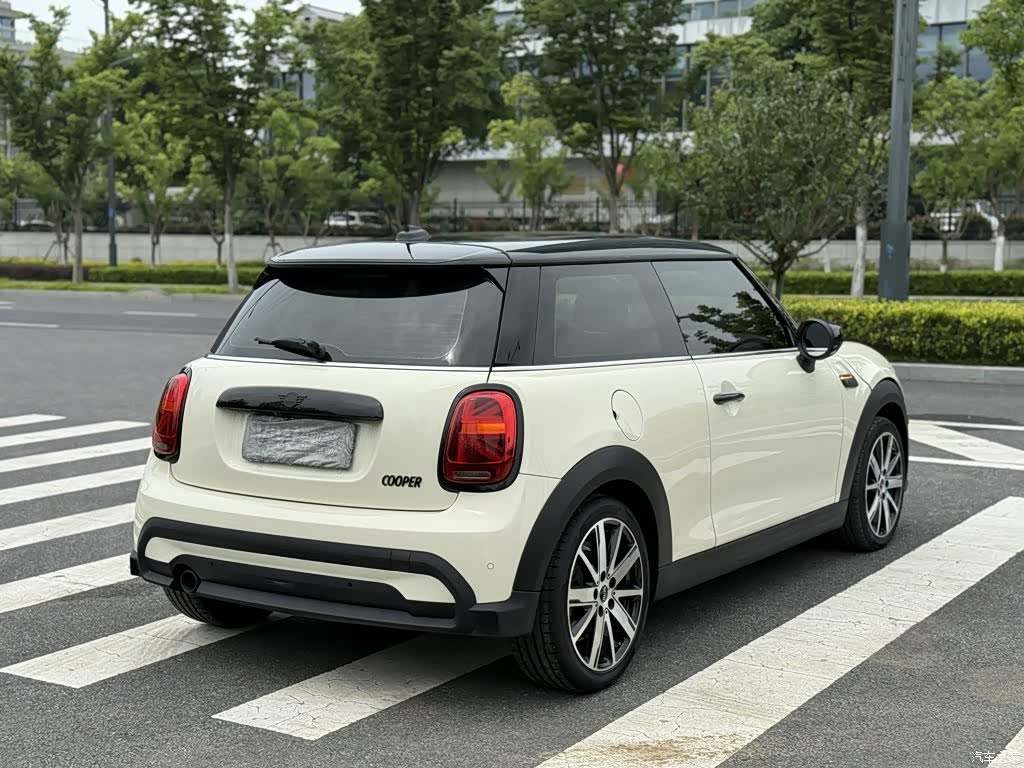 Mini Cooper, 2022 все фото