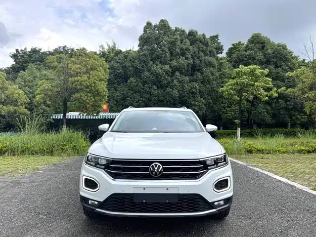 Volkswagen T-ROC 2022 — купить из Китая под заказ