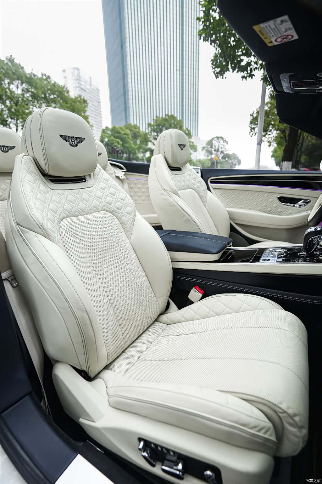 Bentley Continental GT, 2021 9
