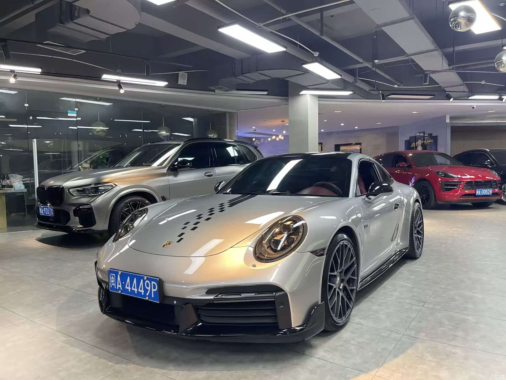 Porsche 911, 2017 1