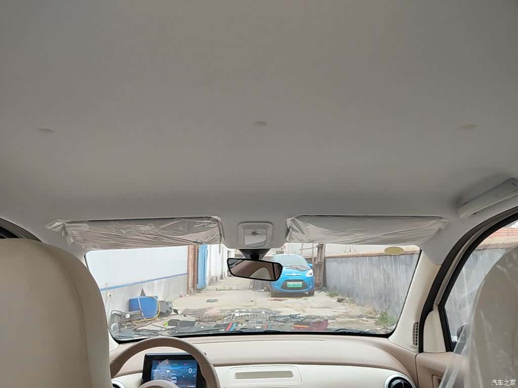 Wuling MINIEV, 2026 14