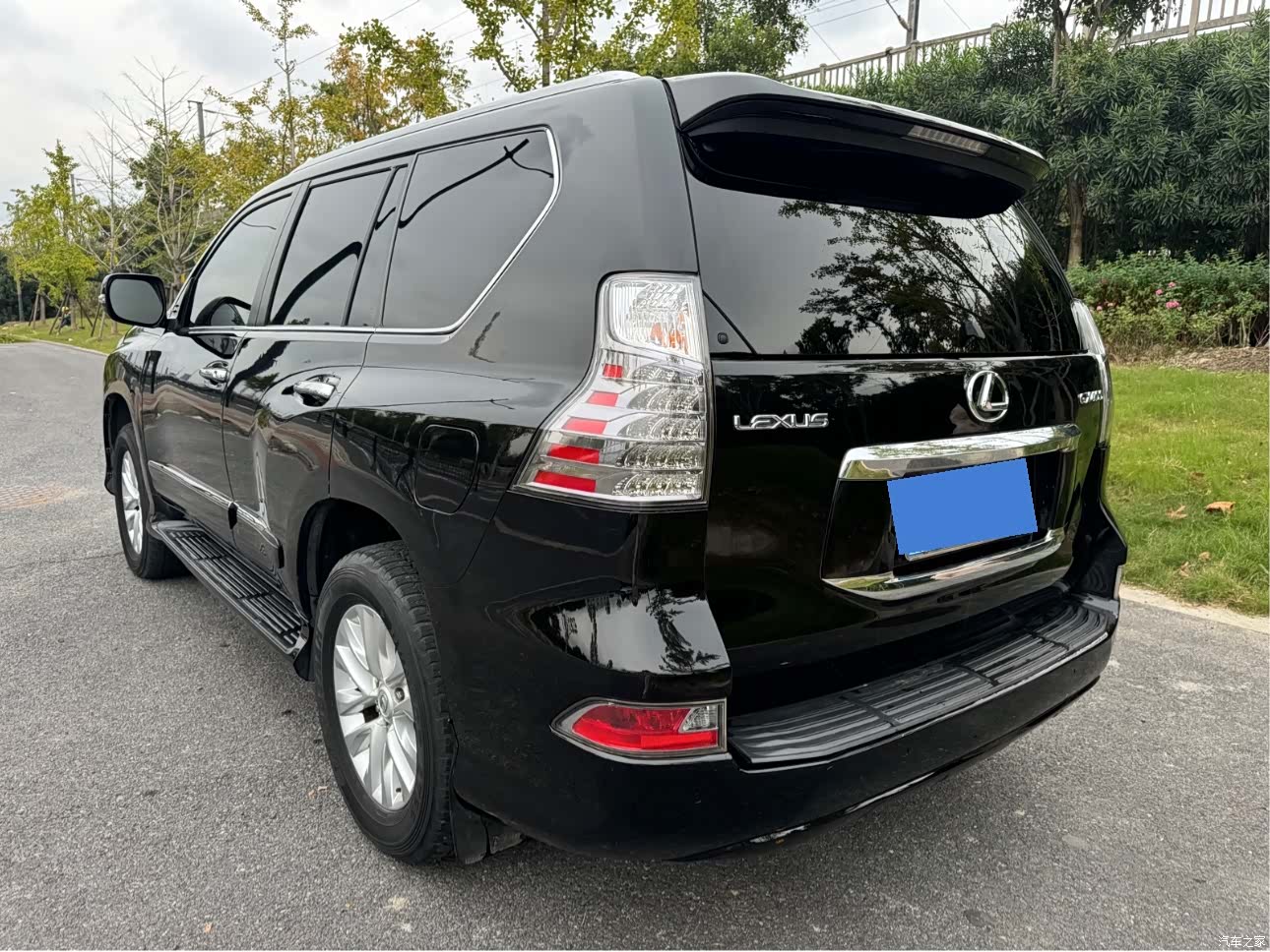 Lexus GX, 2013 4