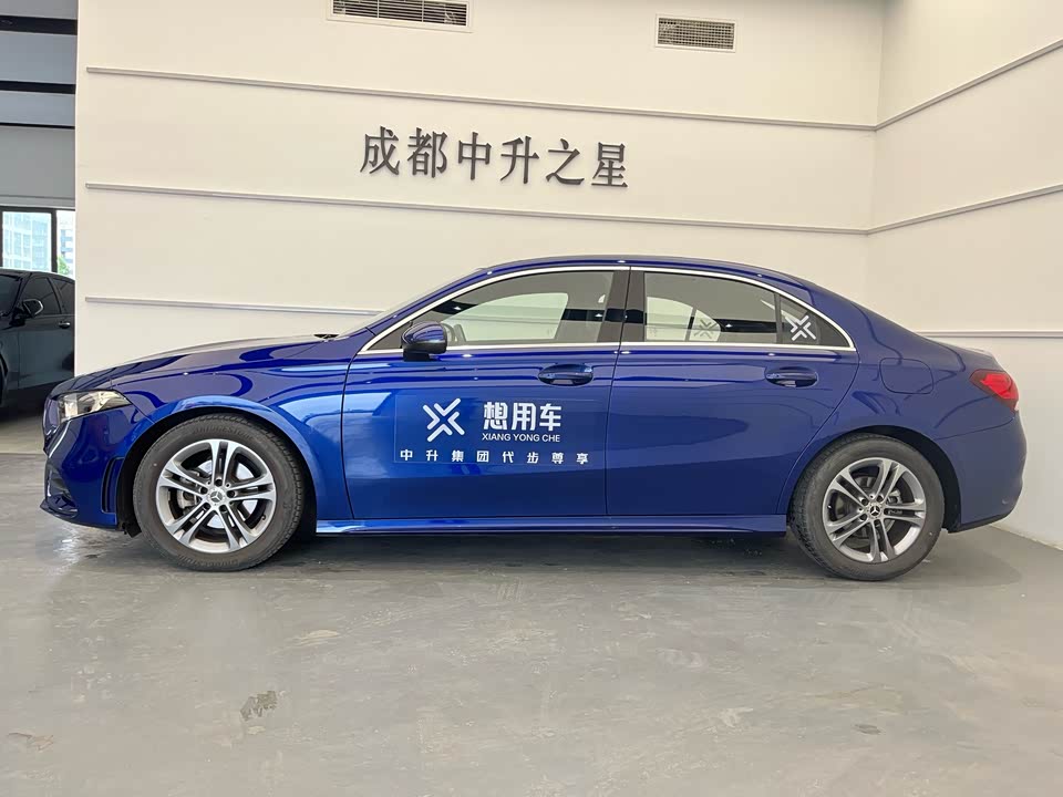 Mercedes-Benz Class A Mercedes-Benz Class A