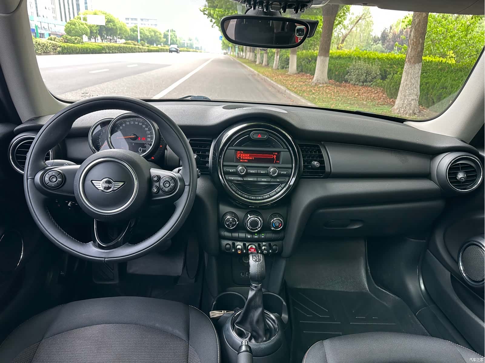 Mini ONE+, 2015 7