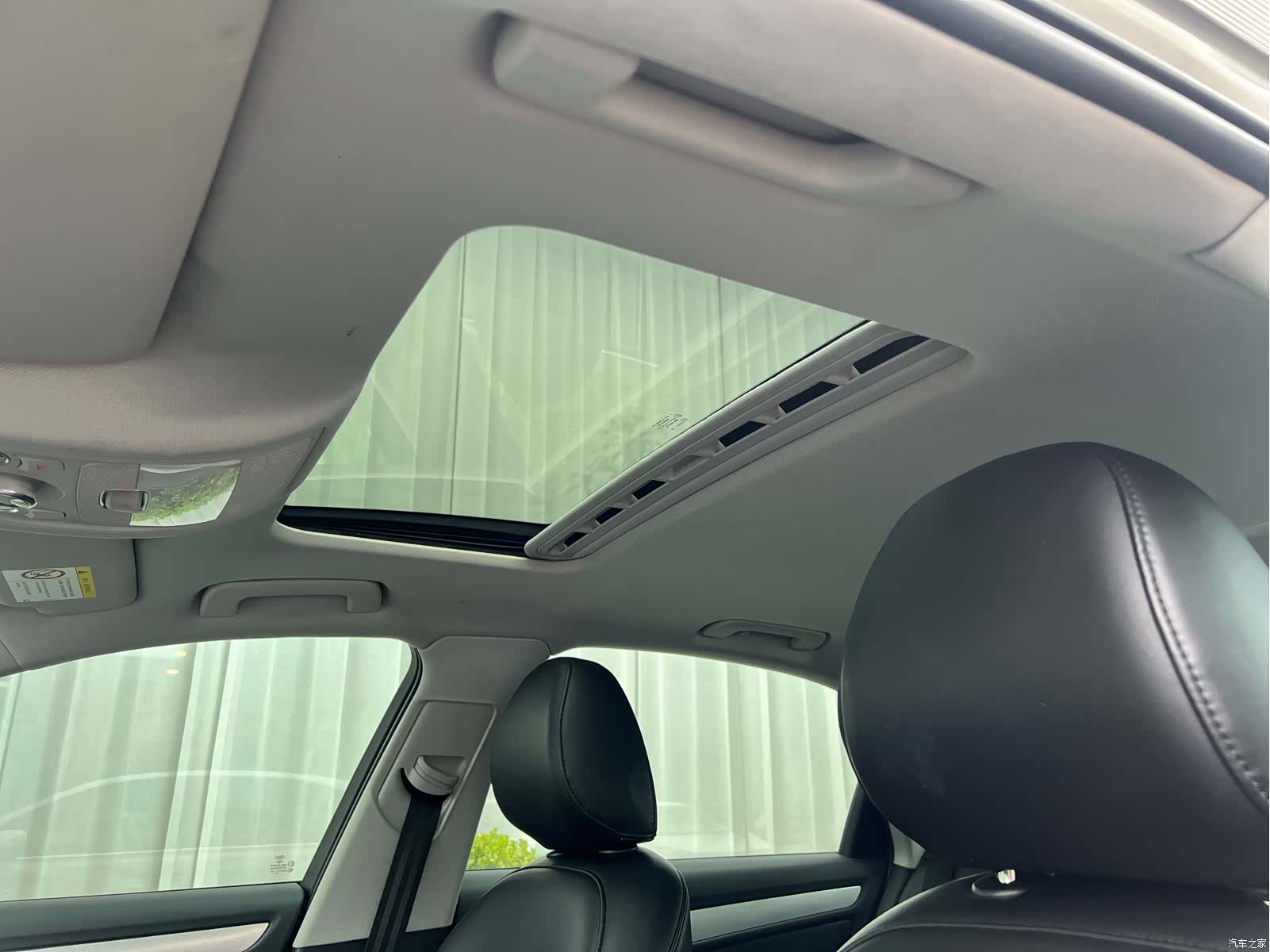 Audi A4L, 2015 13