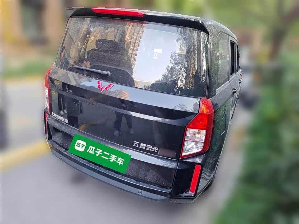 Wuling Wuling Hongguang PLUS