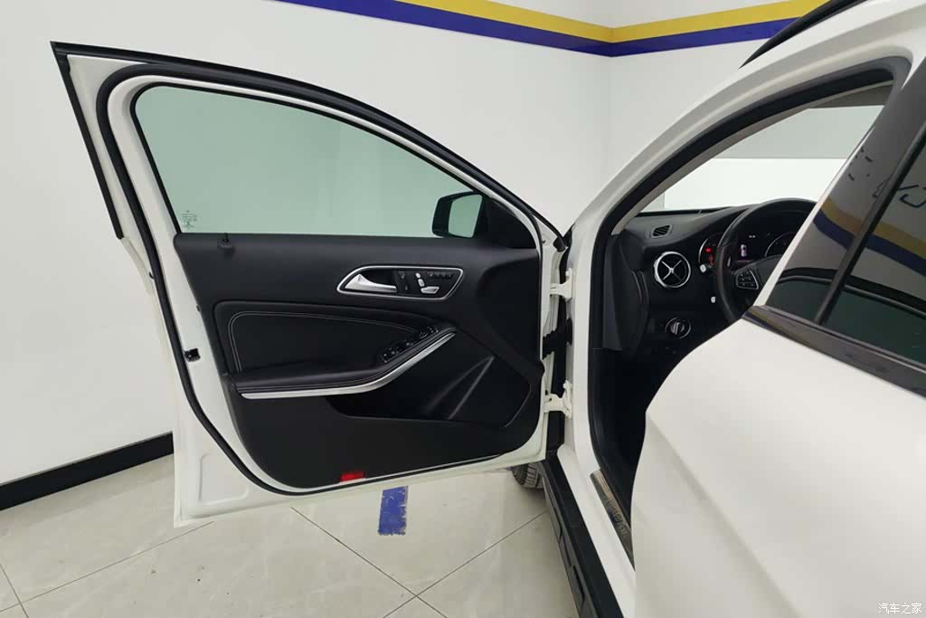 Mercedes-Benz GLA, 2018 7