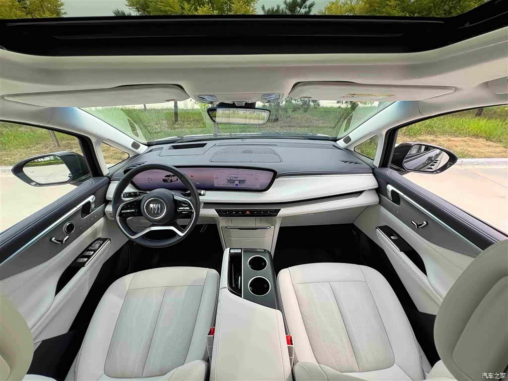 Buick GL8, 2025 18