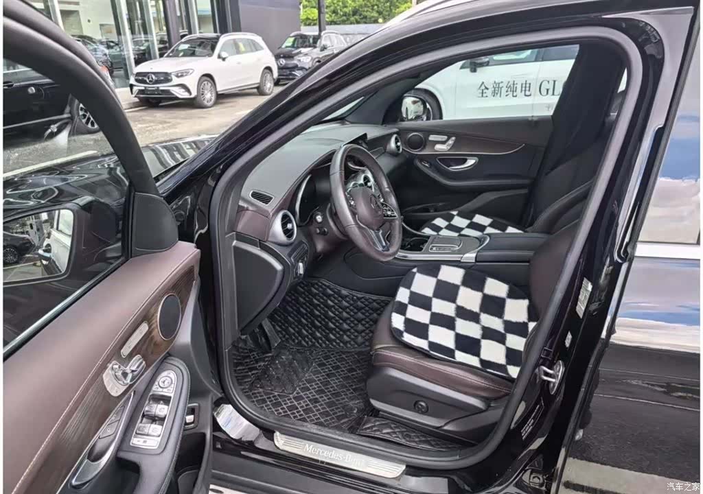 Mercedes-Benz GLC, 2022 2