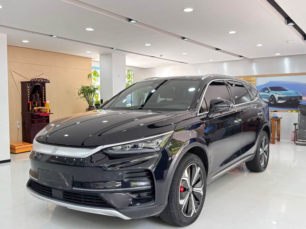 BYD Tang NEV