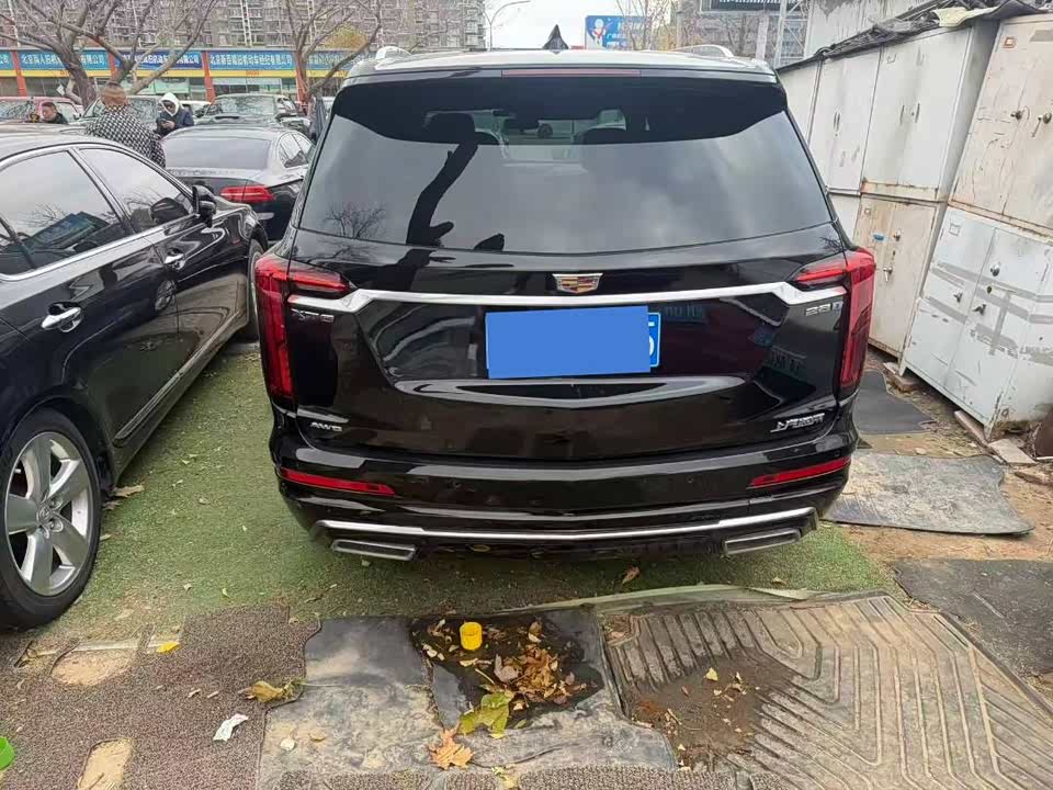 Cadillac XT6