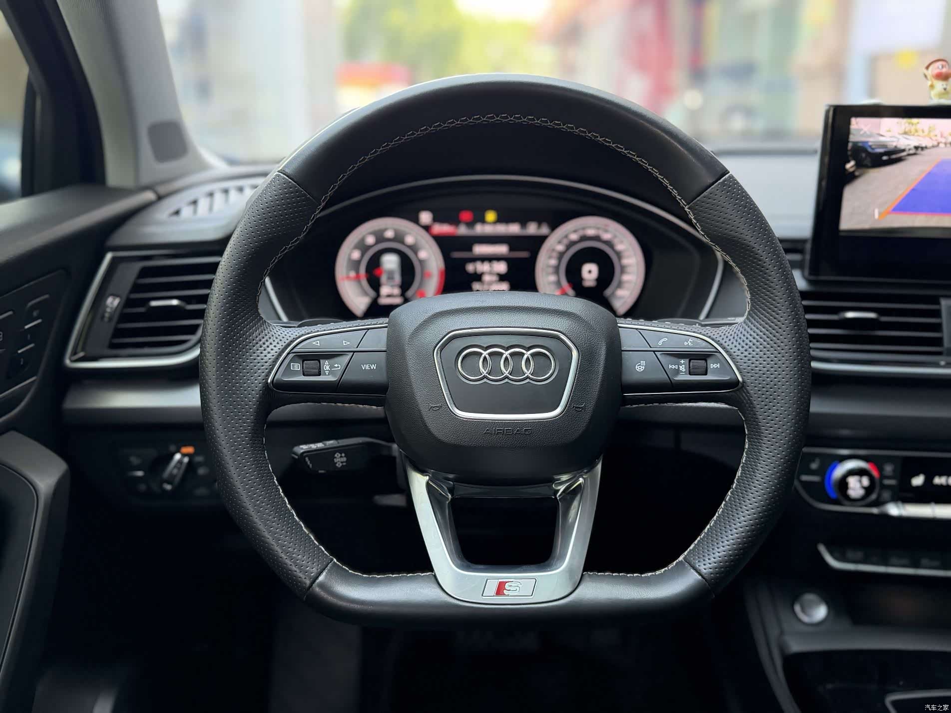 Audi Q5L, 2022 7