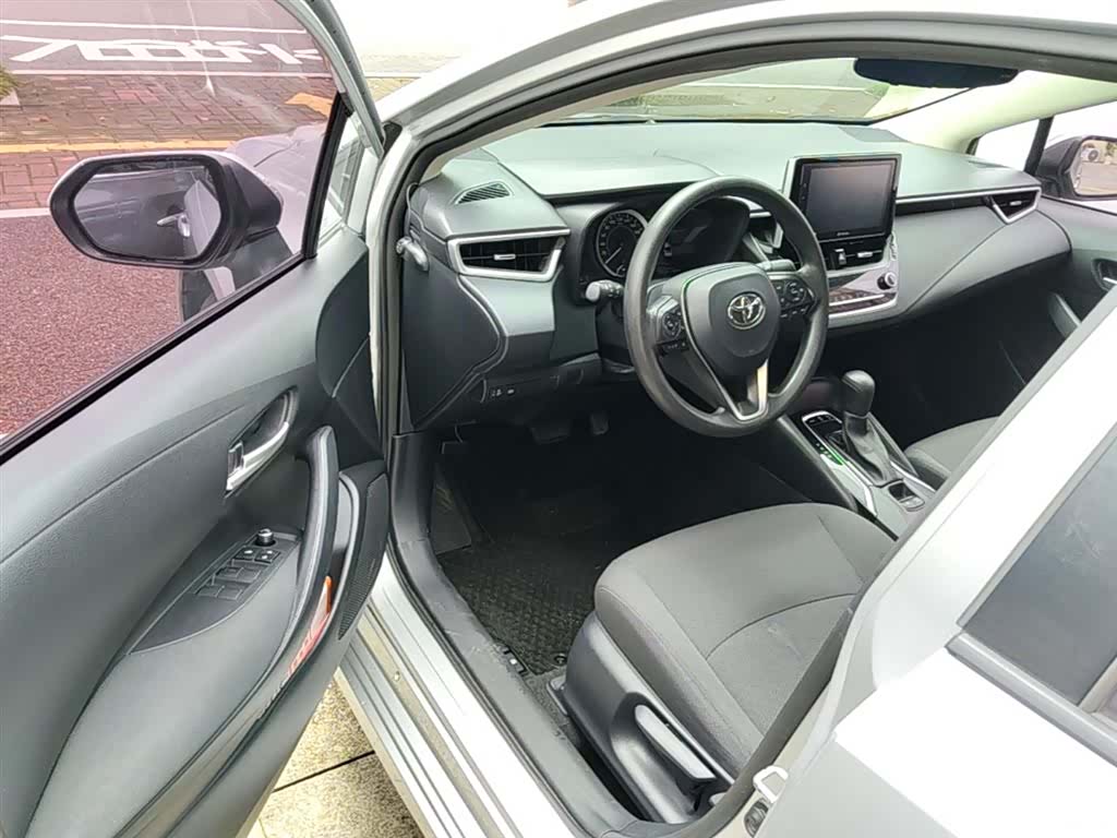 Toyota Corolla, 2019 16