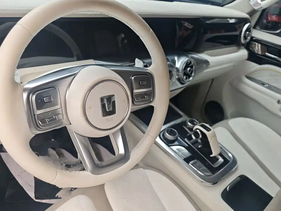 CrossBoundary Co-creation tank 300