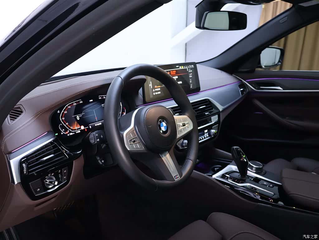 BMW 5 Series, 2024 11