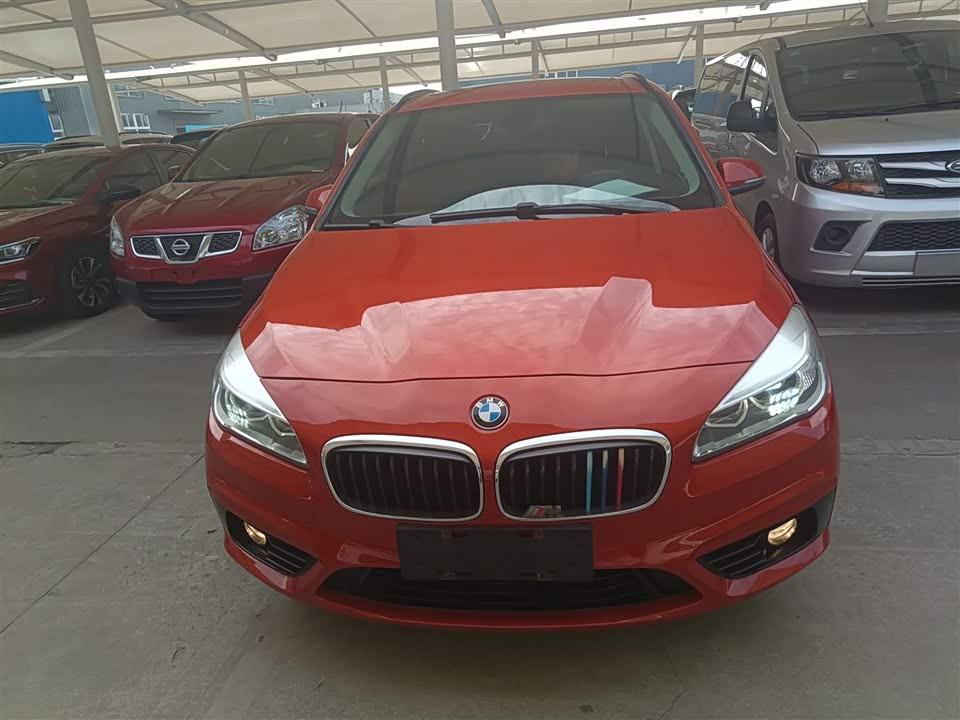 BMW 2 series station wagon