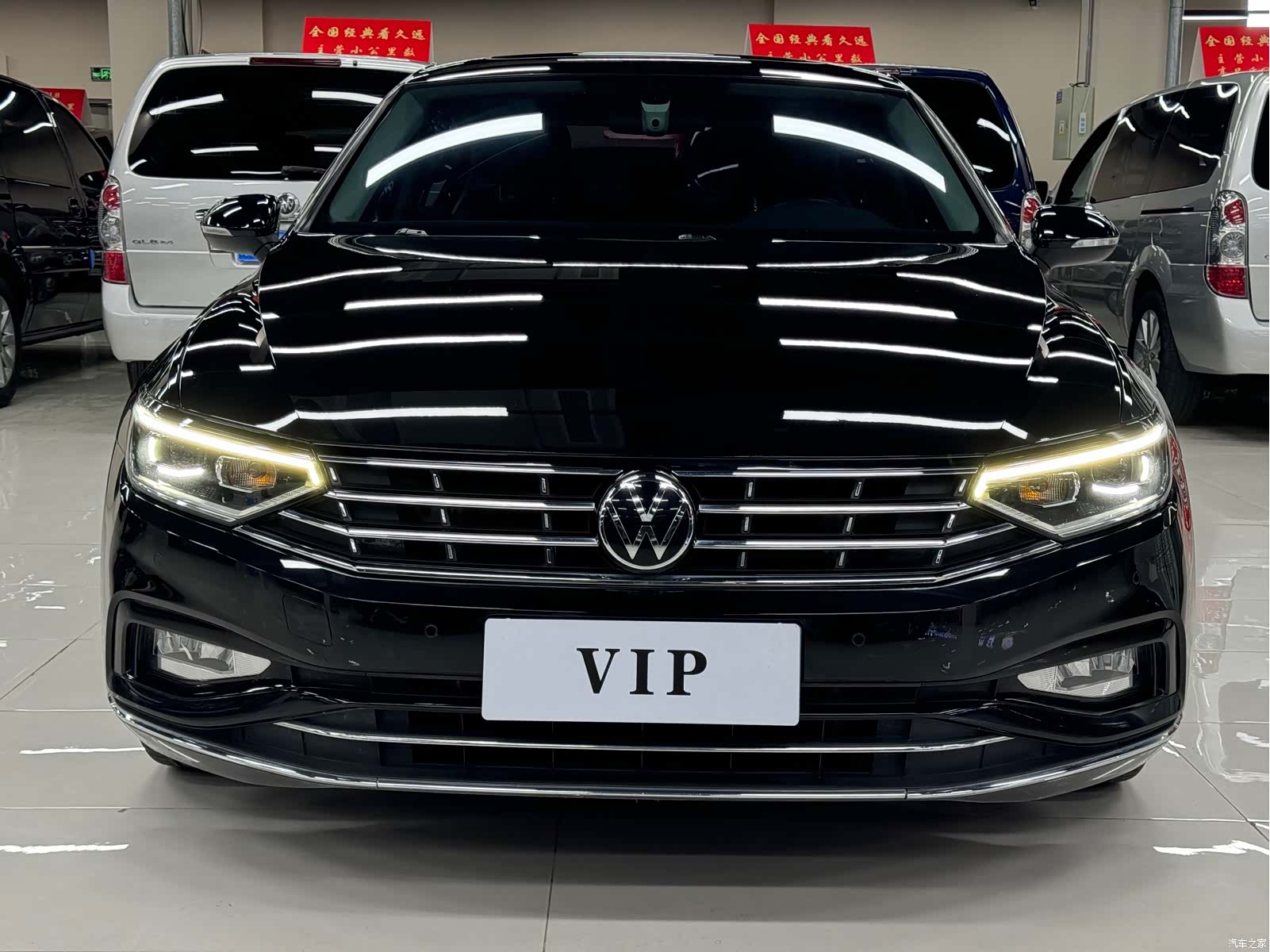 Volkswagen Magotan, 2021 2