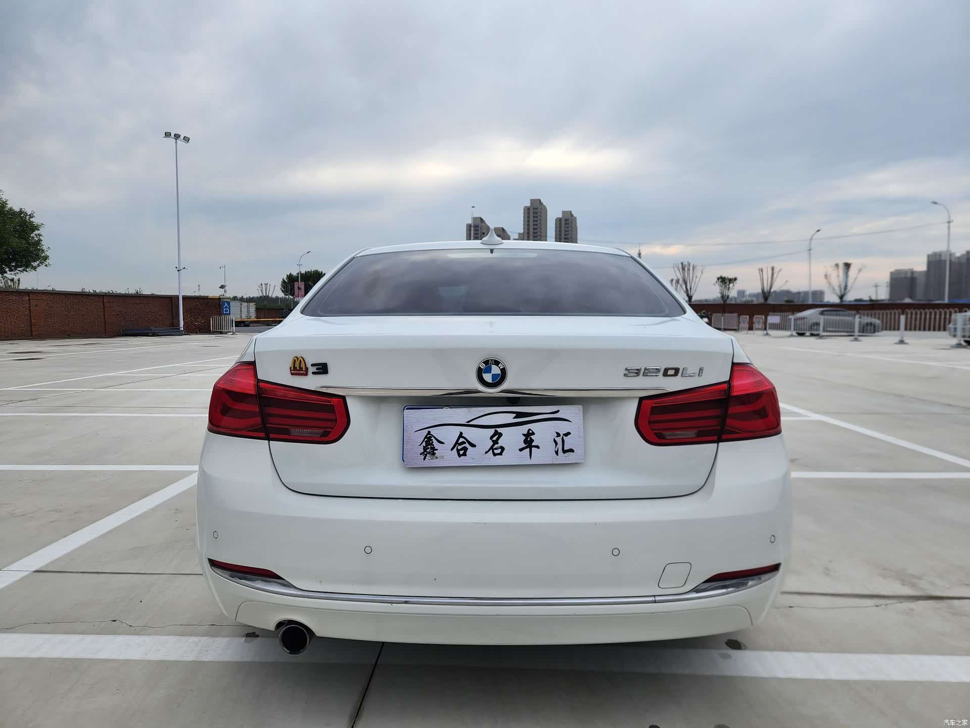 BMW 3 Series, 2016 все фото