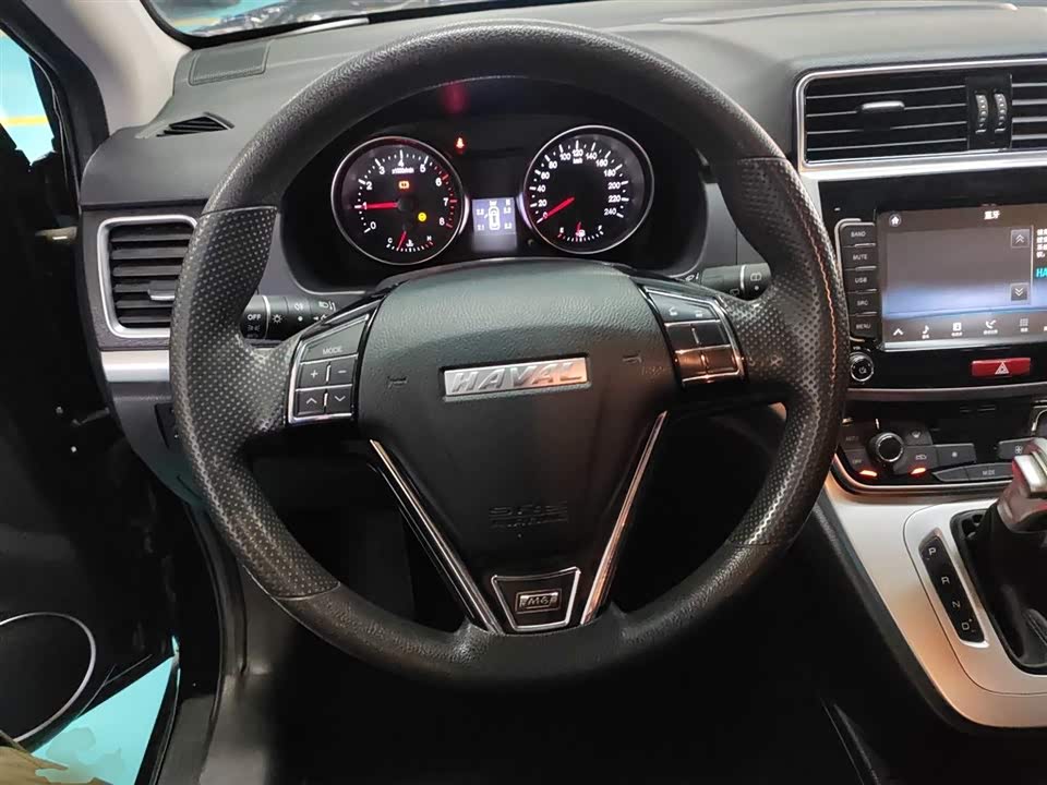 Haval M6