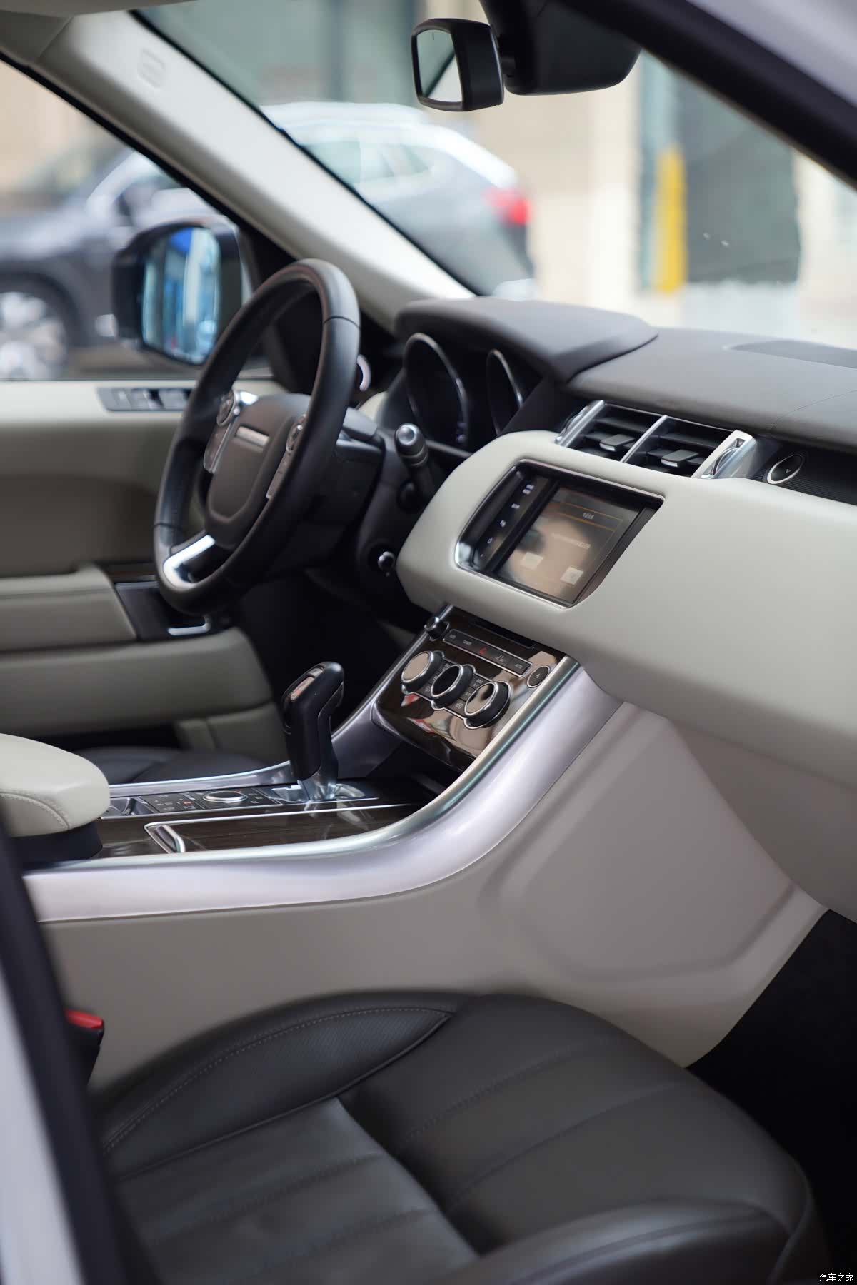 Land Rover Range Rover, 2015 13