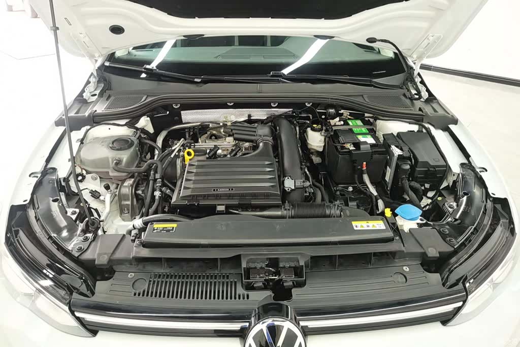 Volkswagen Golf, 2021 10