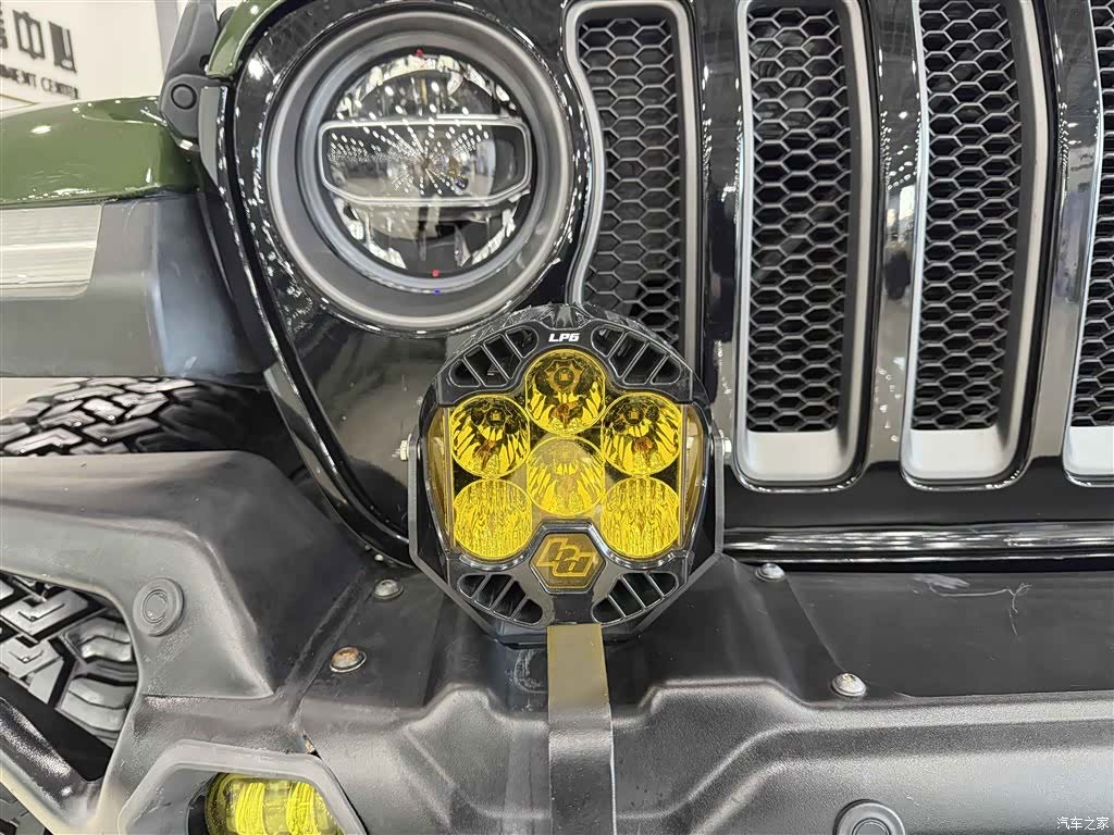 Jeep Gladiator, 2023 14