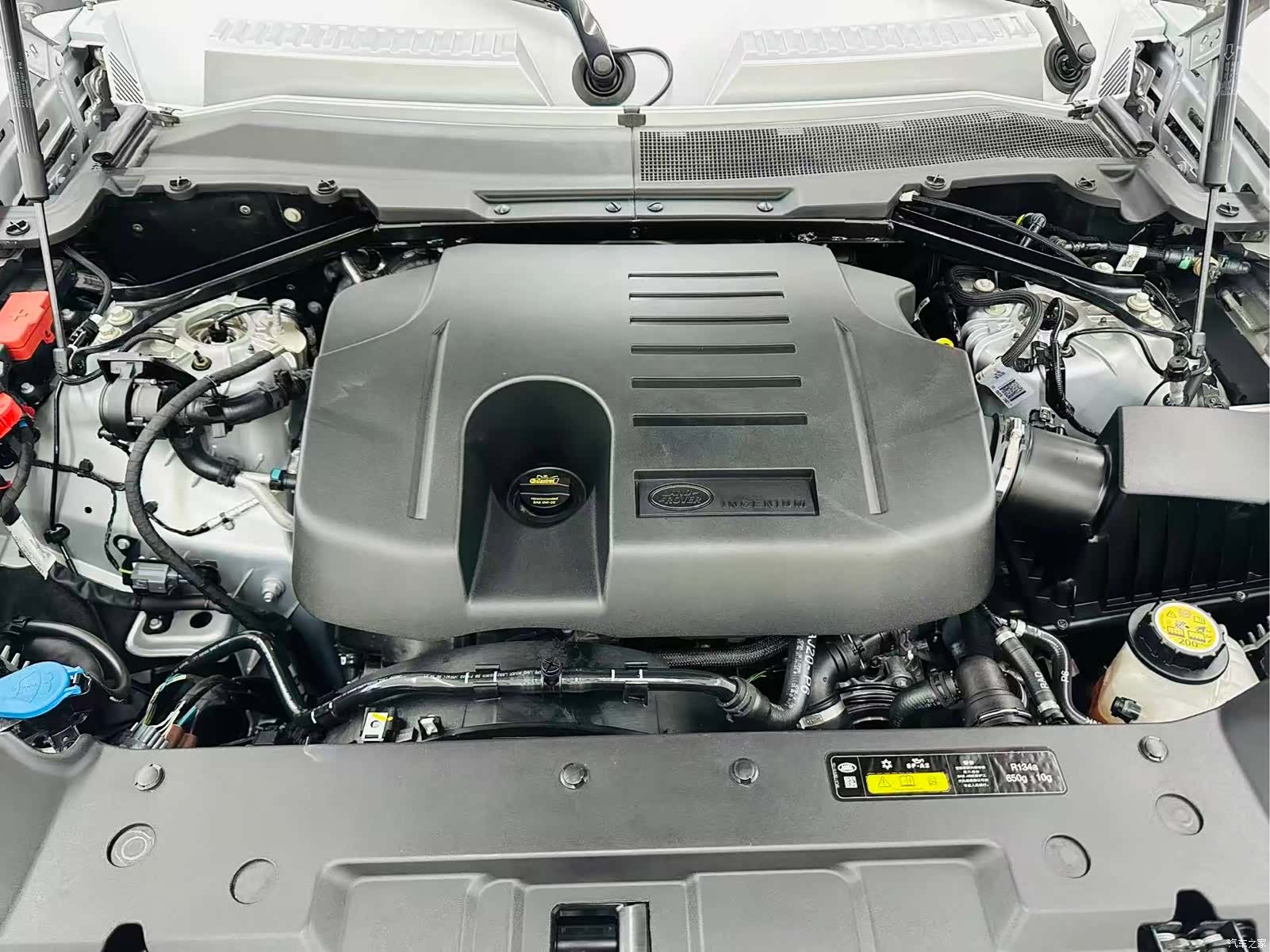 Land Rover Defender, 2021 22