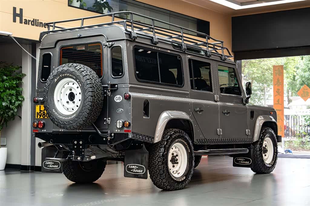 Land Rover Defender, 2015 4