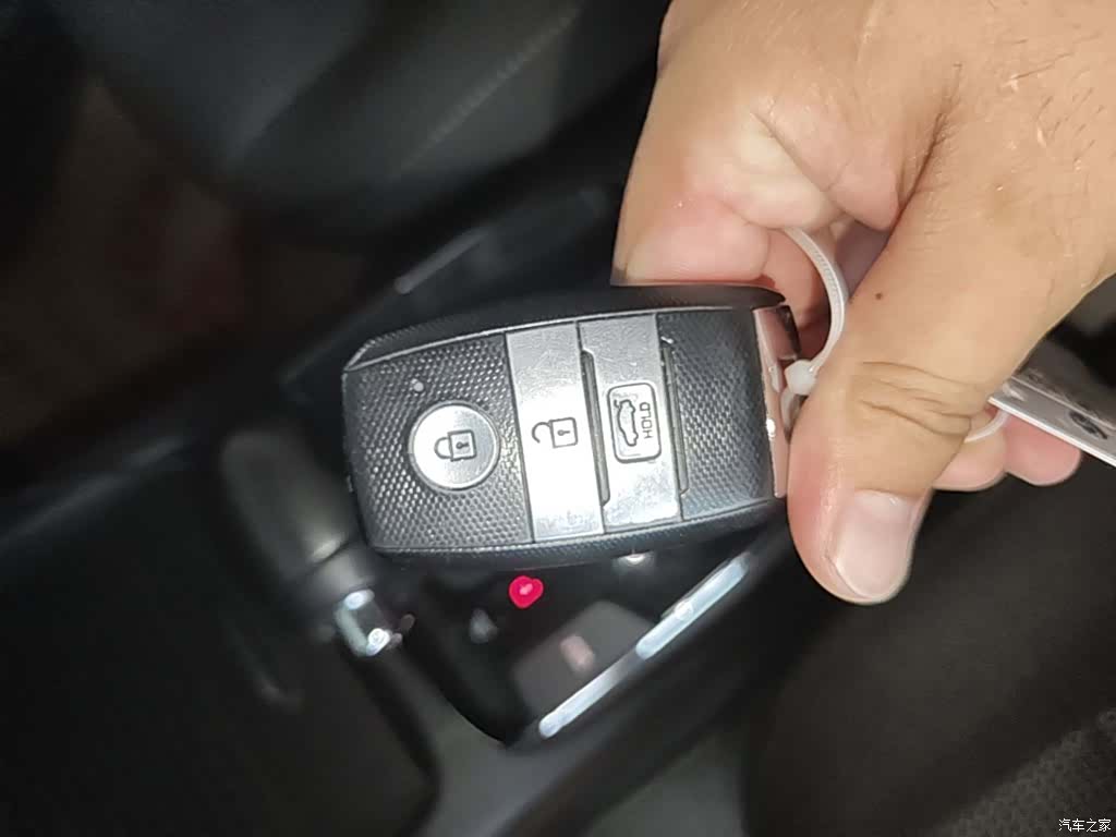 Kia K3, 2016 9