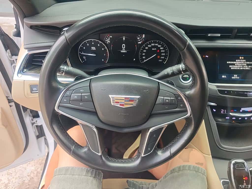 Cadillac XT5, 2018 11