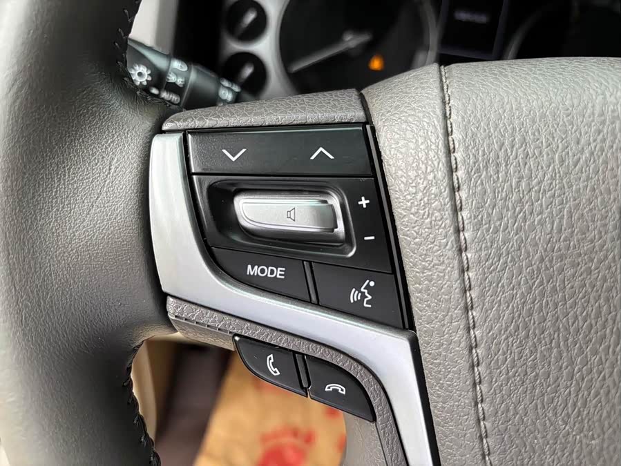 Toyota Land Cruiser 2018, фото 17