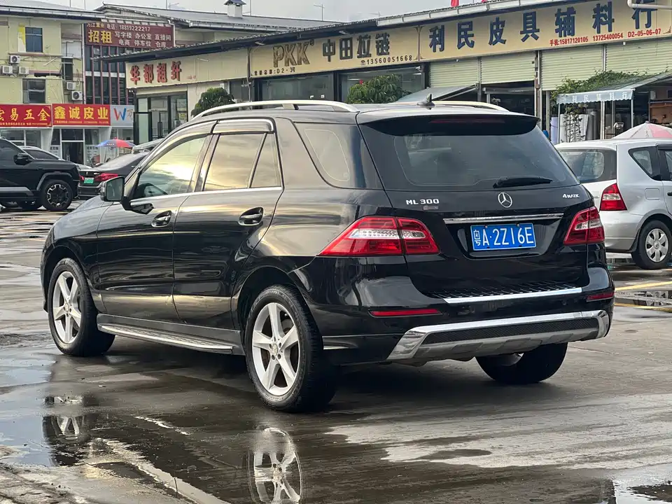 Mercedes-Benz M class