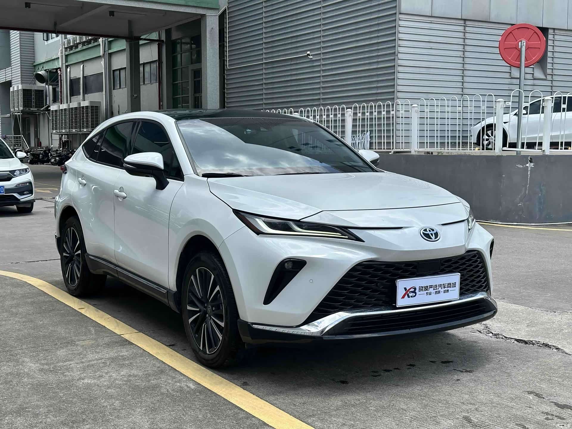 Toyota Venza, 2024 3