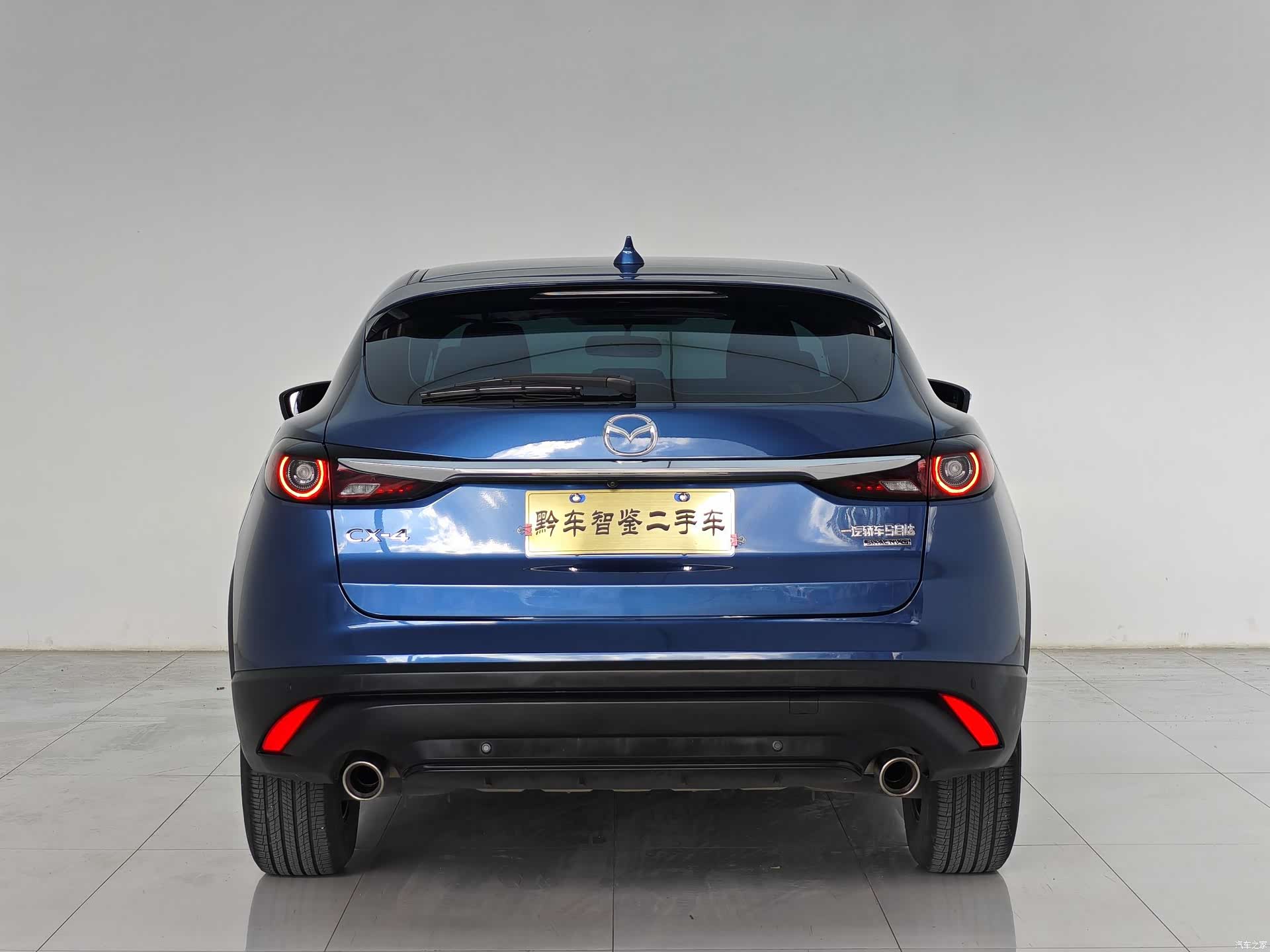 Mazda CX-4, 2022 все фото