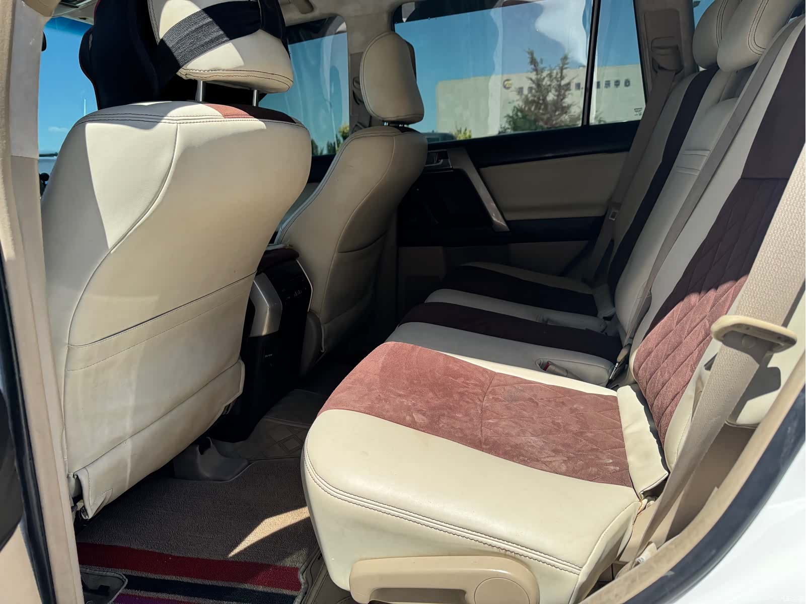 Toyota Prado, 2011 8
