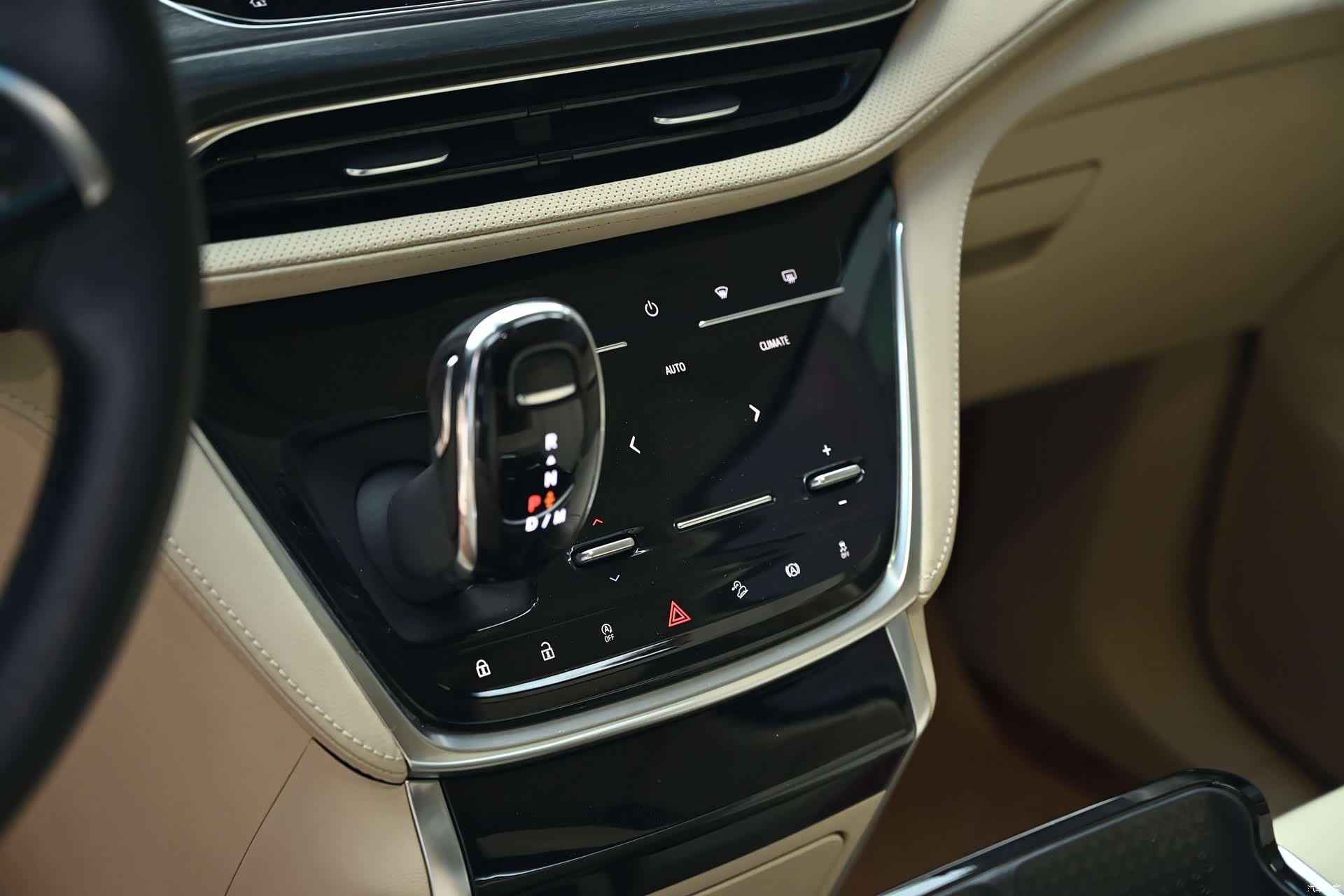 Buick GL8, 2023 14